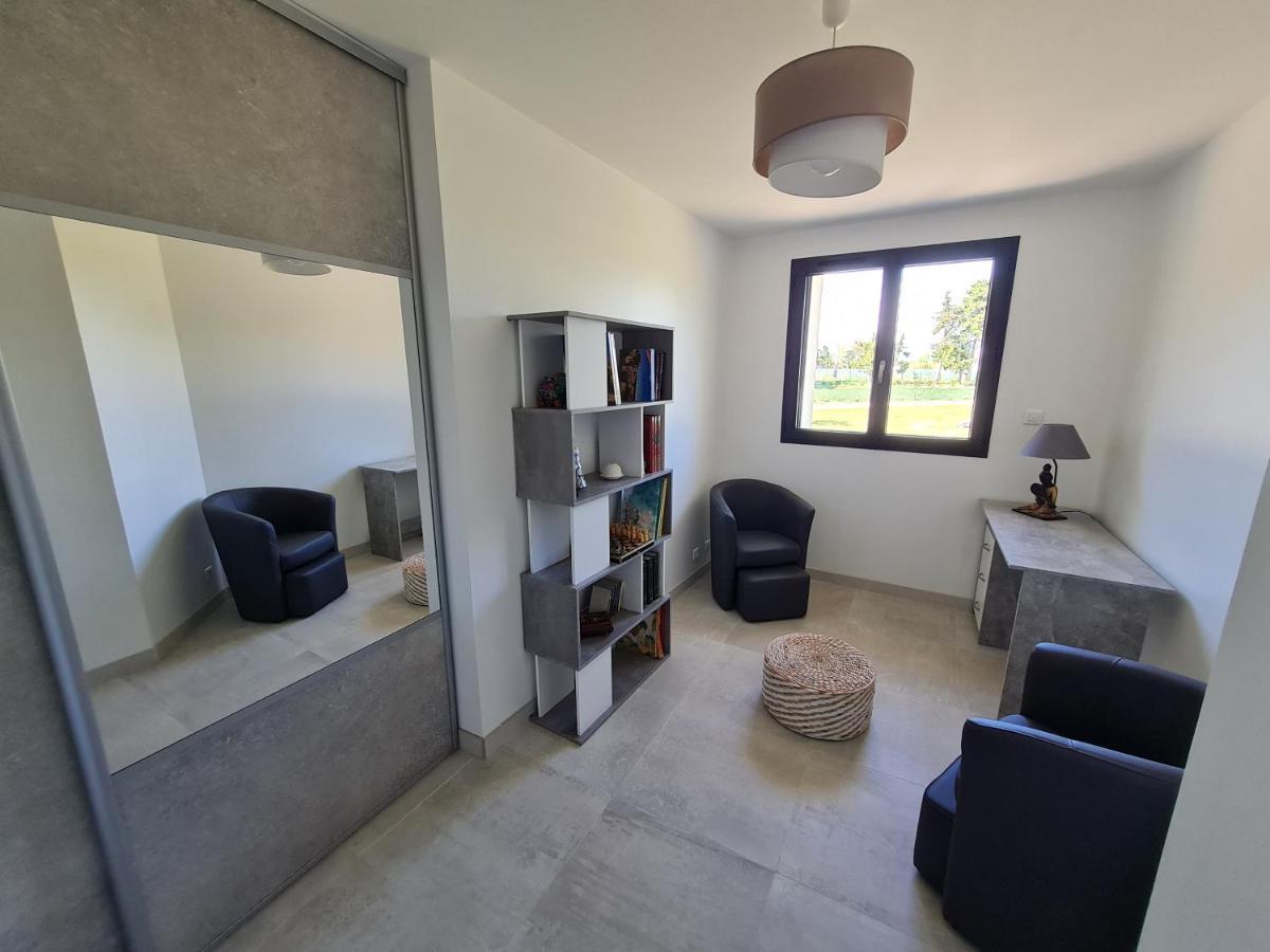 Bed and Breakfast Mas Des Fugueyrolles Cavaillon Exterior foto